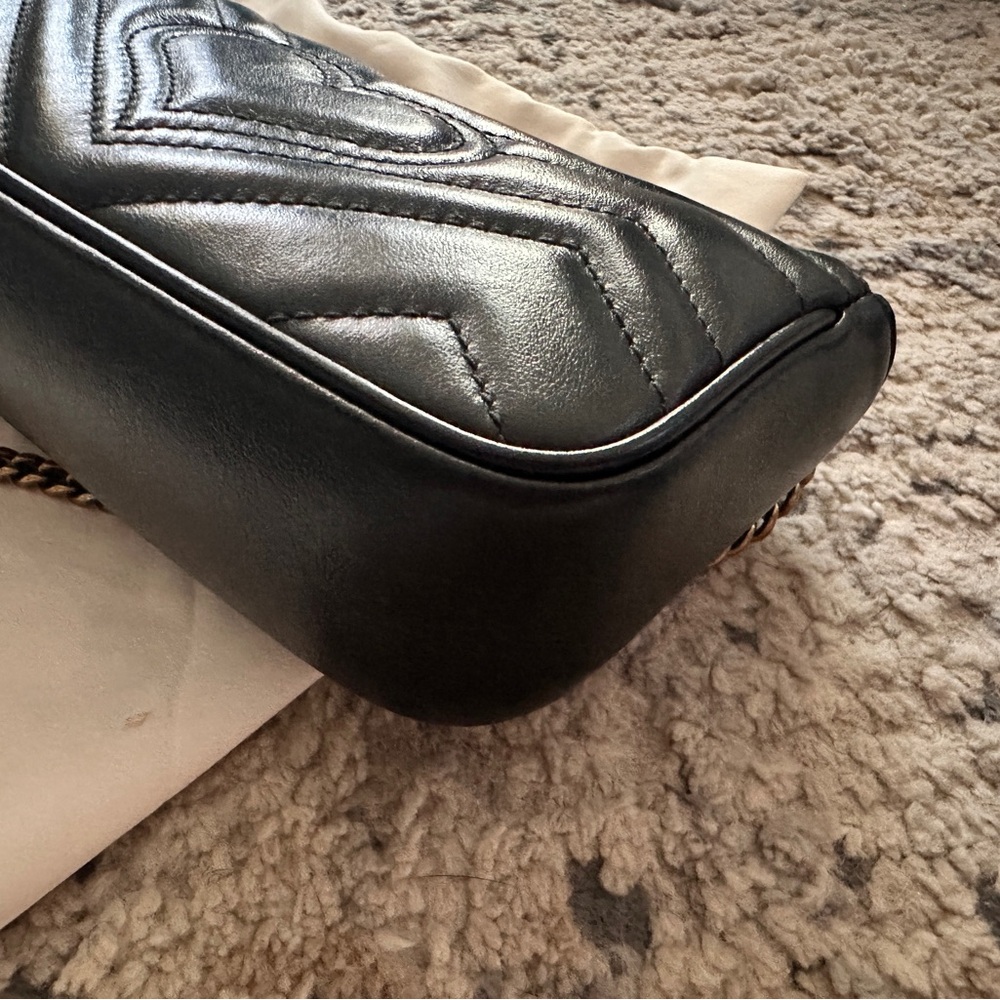 Gucci super mini marmont black bag - Picture 8 of 15